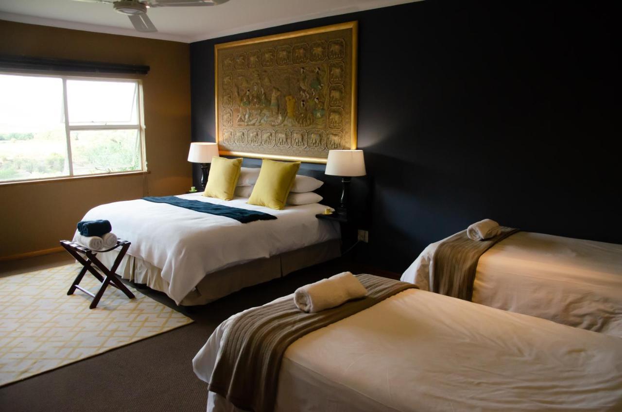 Desert Dew Guest House Hutchinson Экстерьер фото